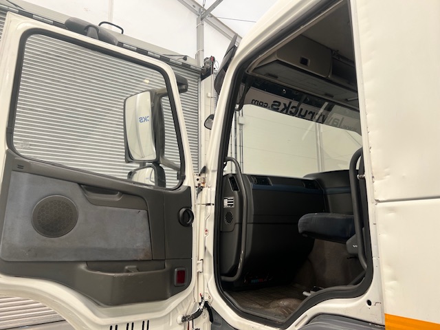 Volvo FM9 300 19000 Litre Fuel Tanker