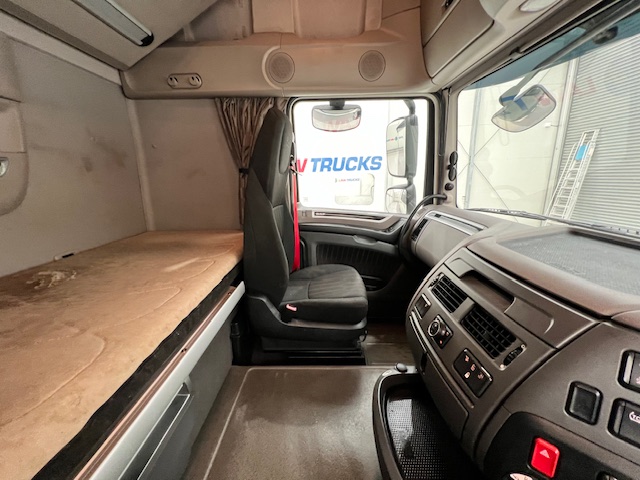 DAF XF 480 6×2 Midlift Tractor Unit