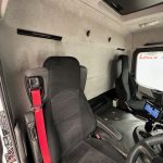 Mercedes Antos 2532 6×2 Rear Lift Day Cab Fridge Box - thumbnail