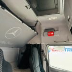 Mercedes 2543 6×2 10 Tyre Rear Lift Sleeper Cab Box Van - thumbnail
