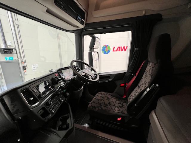 Scania R450 6×2 Midlift Highline Tractor Unit