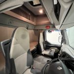 Renault Midlum 190 Sleeper Cab Box Van - thumbnail