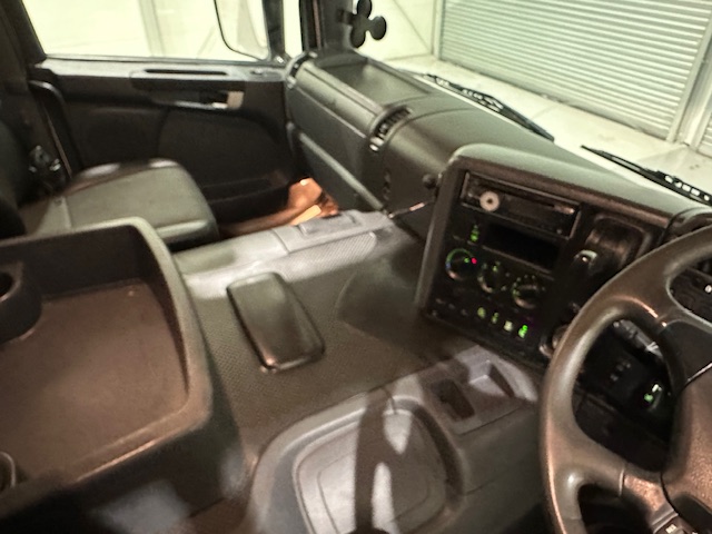 Scania P280 6×2 Rear Lift Day Cab Fridge Box