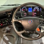 Scania P280 6×2 Rear Lift Day Cab Fridge Box - thumbnail
