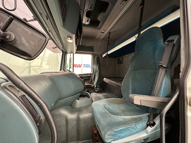 DAF XF95 430 4×2 Tractor Unit Manual