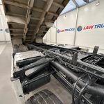 DAF CF 370 8×4 Day Cab Tipper Manual - thumbnail
