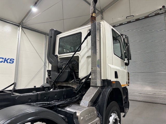 DAF CF85 360 8×4 Day Cab Steel Tipper