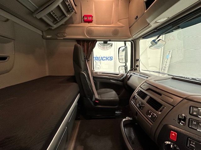 DAF XF 480 6×2 Midlift Tractor Unit