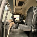 Mercedes Actros 2536 6×2 Sleeper Cab Curtainsider - thumbnail