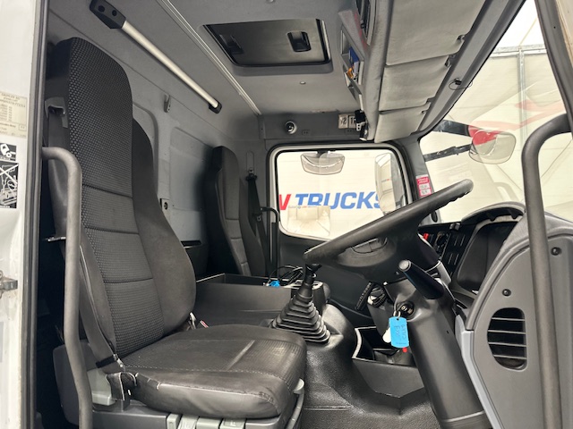 Mercedes Axor 1824 Day Cab Box Van