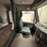 Volvo FM12 340 Rear Lift Sleeper Beavertail - thumbnail