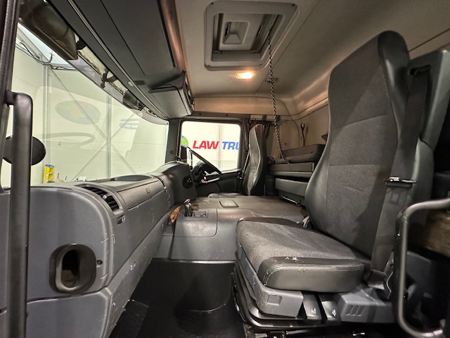 Scania P310 6×2 10 Tyre Rear Lift Tilt and Slide Recovery