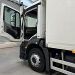 Mercedes Antos 1827 Day Cab Fridge Box - thumbnail