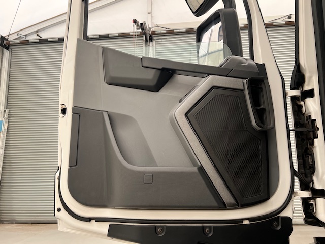 Renault T480 6×2 Midlift Tractor Unit