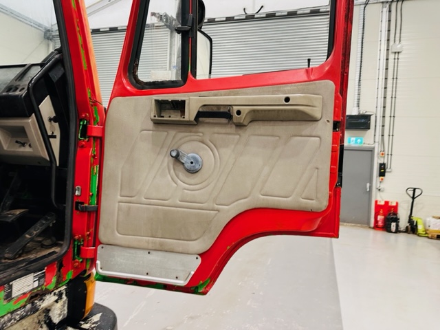 Leyland Cruiser T45 16.17 4×2 Day Cab Tractor Unit