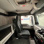 MAN TGS 26.320 6×2 Sleeper Cab Insulated Box Van - thumbnail