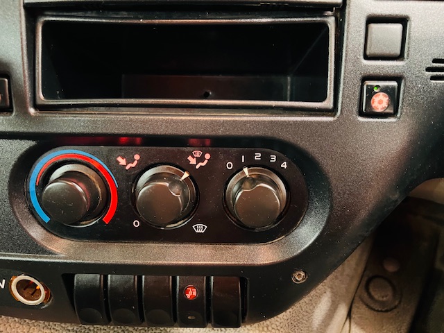 DAF CF85 410 8×4 Day Cab Hookloader Manual