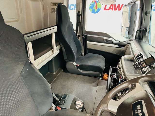 MAN TGS 26.360 6×2 Sleeper Cab Box Van