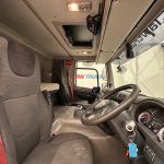 DAF CF 370 6×2 Sleeper Cab Fridge Box - thumbnail
