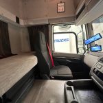 DAF CF 450 6×2 Space Cab Tractor Unit - thumbnail