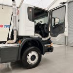 Scania P400 8×4 Day Cab Chassis - thumbnail