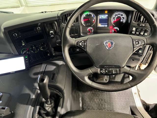 Scania  P370 8×4 Day Cab Tipper
