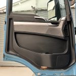 MAN TGS 26.360 6×2 Sleeper Cab Insulated Box Van - thumbnail