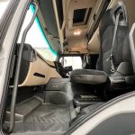Mercedes Actros 1824 4×2 Sleeper Cab Fridge Box - thumbnail
