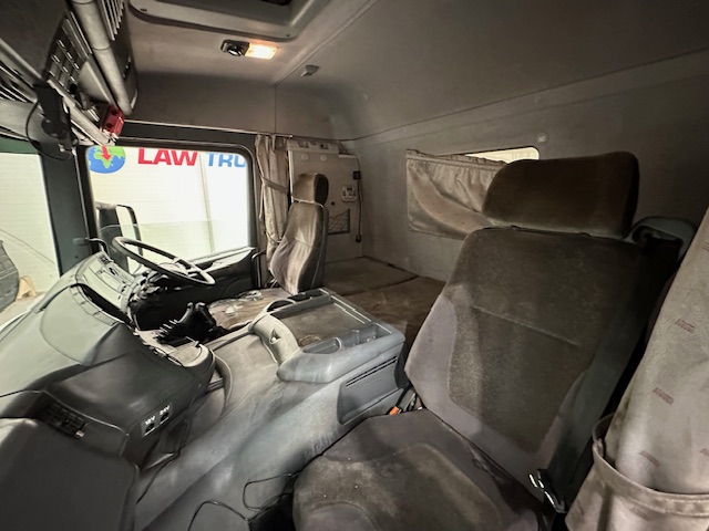 Scania P94 230 Sleeper Cab Curtainsider