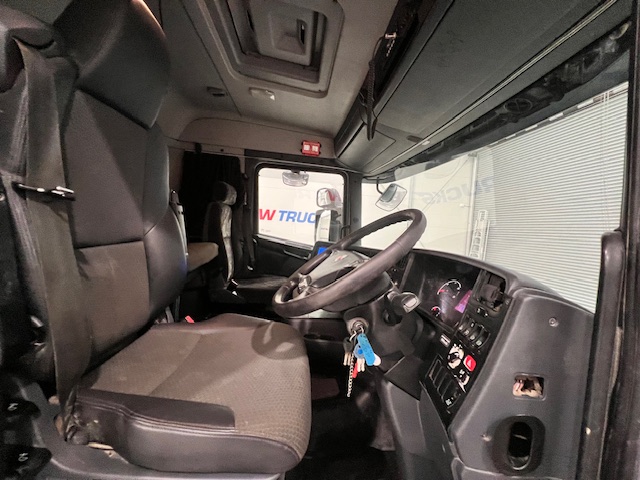 Scania R410 8×4 Sleeper Cab Bulk Tipper