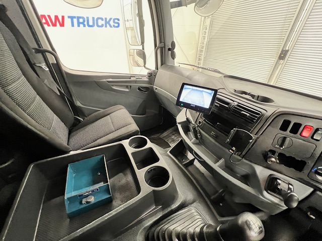 Mercedes Axor 1824 Day Cab Fridge Box