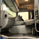 Scania G440 6×2 10 Tyre Sleeper Cab Curtainsider - thumbnail