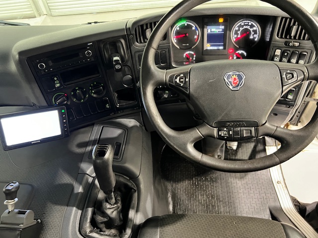 Scania  P370 8×4 Day Cab Tipper