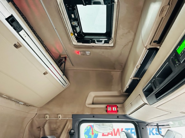 Scania R480 Rear Lift Sleeper Cab Flatbed Manual