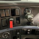 Volvo FM 400 8×4 Day Cab Tipper - thumbnail