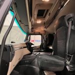Mercedes Actros 1824 4×2 Sleeper Cab Fridge Box - thumbnail