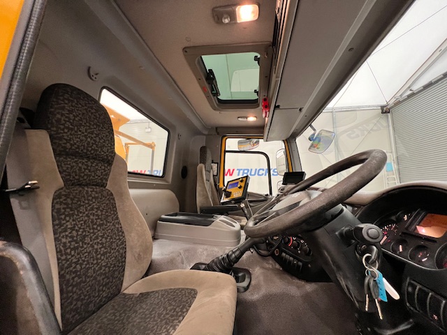 DAF CF75 310 6×4 Day Cab Gritter
