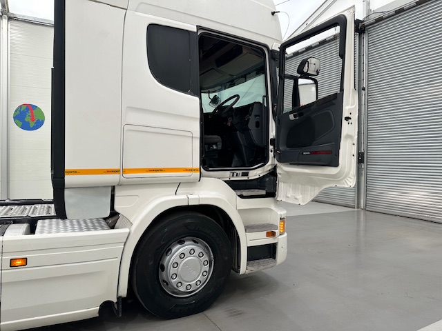 Scania R440 6×2 Midlift Topline Tractor Unit