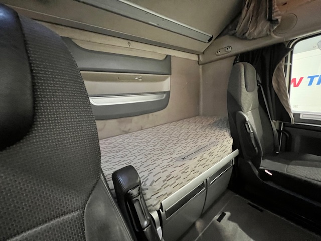 DAF XF 510 6×2 Midlift Tractor Unit Manual