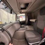 DAF CF 370 6×2 Sleeper Cab Fridge Box - thumbnail