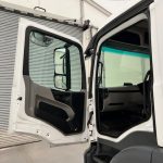 Mercedes Antos 2540 6×2 Rear Lift Day Cab Fridge Box - thumbnail
