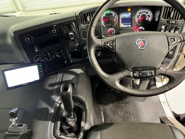 Scania  P370 8×4 Day Cab Tipper