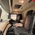 Mercedes Actros 1824 4×2 Sleeper Cab Curtainsider - thumbnail