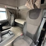 DAF CF 310 Sleeper Cab Curtainsider - thumbnail
