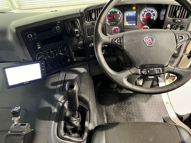 Scania  P370 8×4 Day Cab Tipper