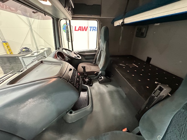 DAF XF95 430 4×2 Tractor Unit Manual