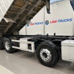 DAF CF 370 8×4 Day Cab Tipper Manual - thumbnail