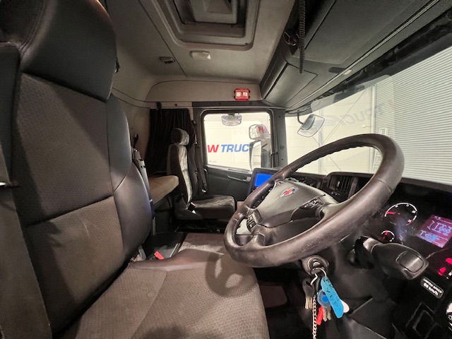 Scania R410 8×4 Sleeper Cab Bulk Tipper