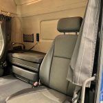 Scania G440 6×2 10 Tyre Sleeper Cab Curtainsider - thumbnail