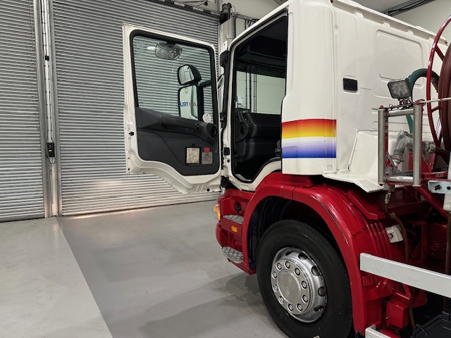 Scania  P94 300 6×2 Rear Lift 19000 Litre Fuel Tanker